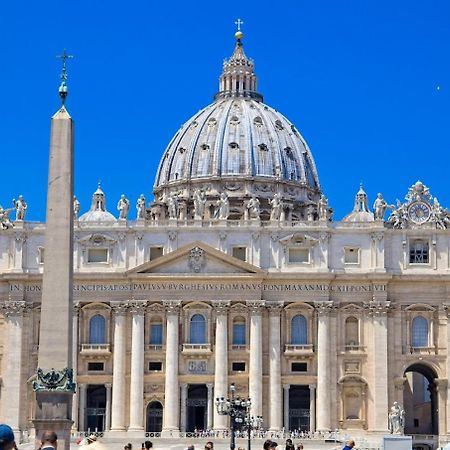 Domus Iulius Hotel Rome Luaran gambar