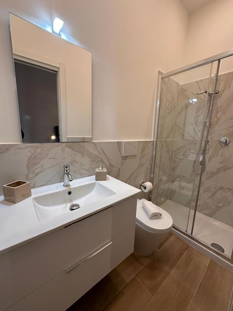 Domus Iulius Hotel Rome Luaran gambar