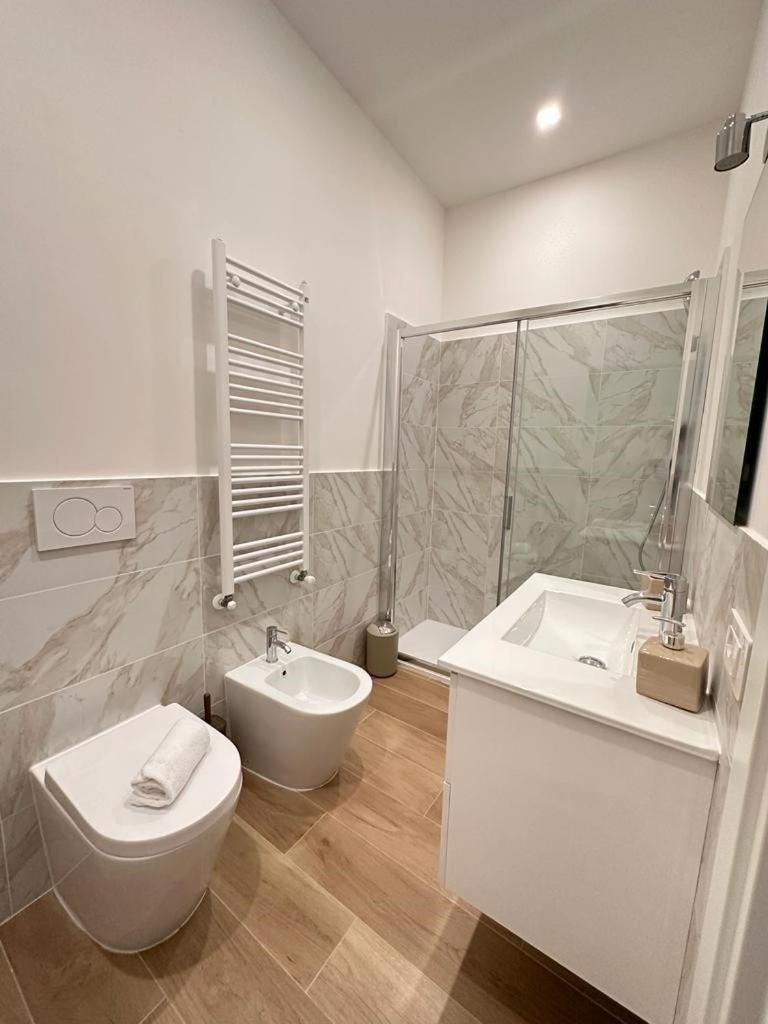Domus Iulius Hotel Rome Luaran gambar
